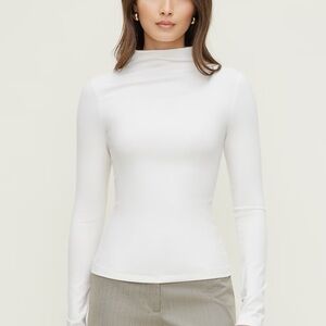 Dynamite Off-White Mock Neck Long Sleeve Top